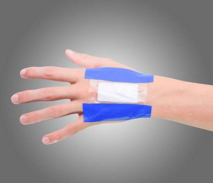 BLUE VISUALLY DETECTABLE TAPE - 2.5CM X 5M 2 Blue Visual Tape_First Aid