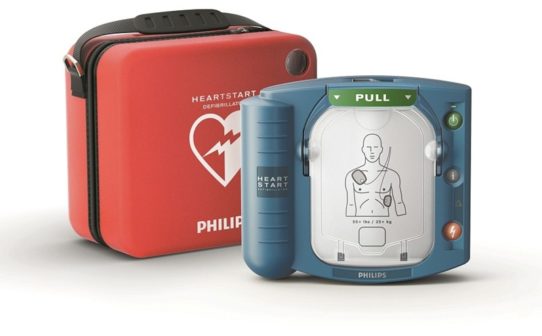 hearstart-HS1-defibrillator-aed-with-case- Philips HeartStart HS1 Semi Automatic AED- PRICE ON APPLICATION 1